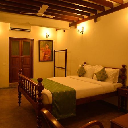 Esparan Heritage By Traditions Pondicherry Exteriör bild