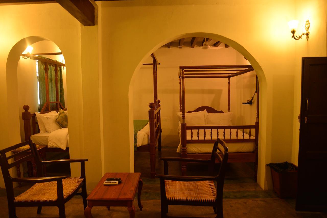 Esparan Heritage By Traditions Pondicherry Exteriör bild